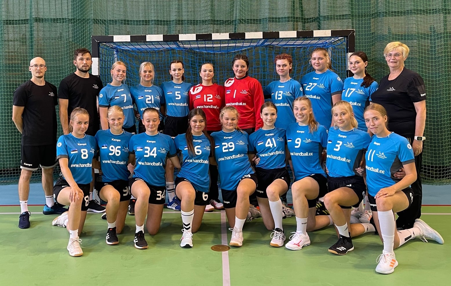 Neidude käsipallikoondis valmistub EM-iks maavõistlustega Läti vastu